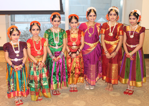 Kalyani Veturi dance students