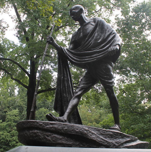 Statue of Mahtama Gandhi in Cleveland