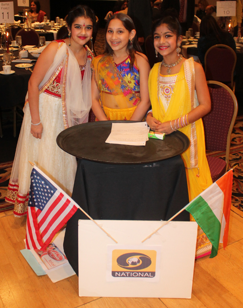 children from the Hindu Heritage School in Solon