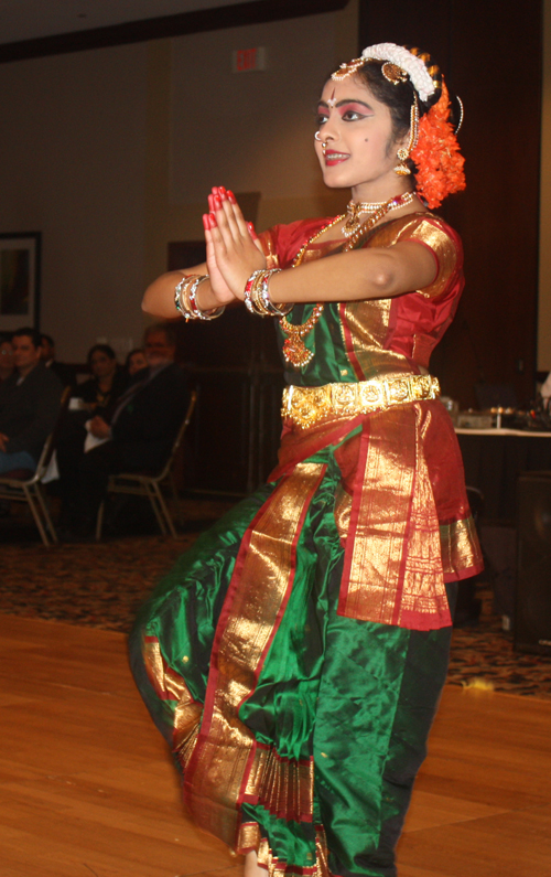 Kuchipudi dancers Srinija Adibhatla and Archana Poota