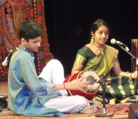 Young Aradhana performers