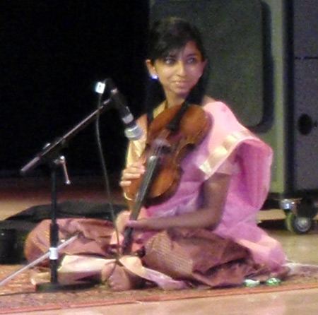 Young Aradhana performer