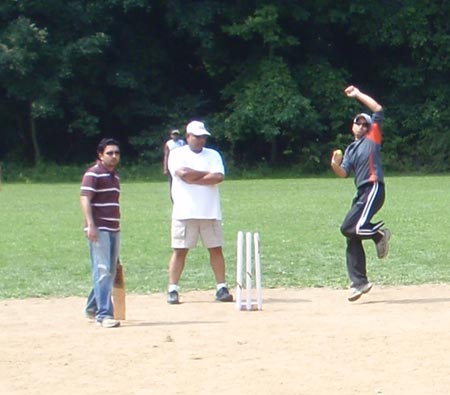 Cricket Bowler