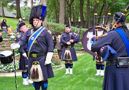 Cleveland Police Department Pipes and Drums - Cleveland Irish Cultural Garden photos by Dan Hanson