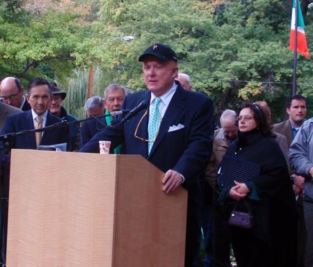 Ed Crawford speaking at the Irish Cultural Garden