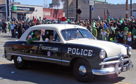 old-cleveland-police-car.jpg