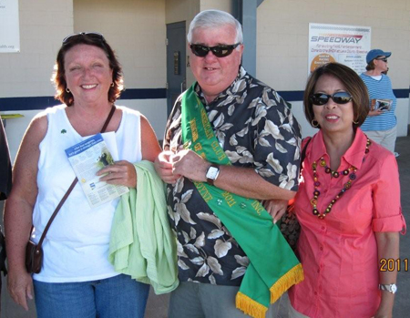 Linda Walsh with Pat and Fleur Coyne