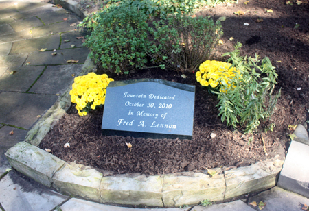 Fred Lennon Fountain plaque