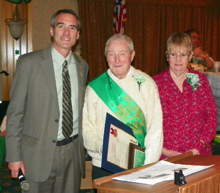 Euclid Mayor Bill Cervenik with Martin and Kathy Carey