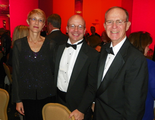 Lynne and Lou McMahon with Dr, Joseph Kelly