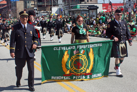 Cleveland Firefighters Memorial  Pipes & Drums