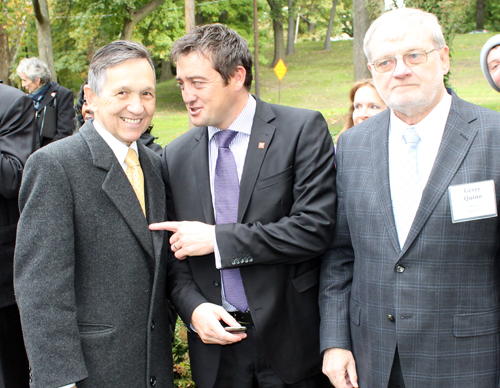 Congressman Dennis Kucinich, Feargal Purcell and Gerry Quinn