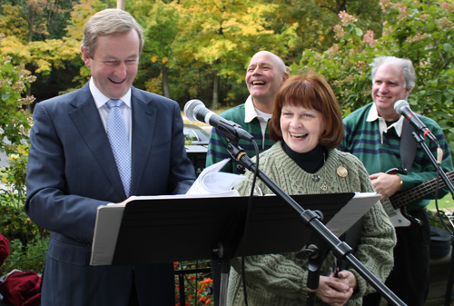 Taoiseach Enda Kenny, Larry Bechtel Sheila and Bob Crawford