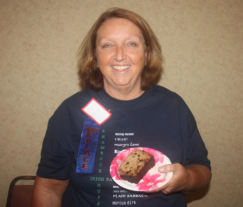 Linda Walsh with her first place brown bread