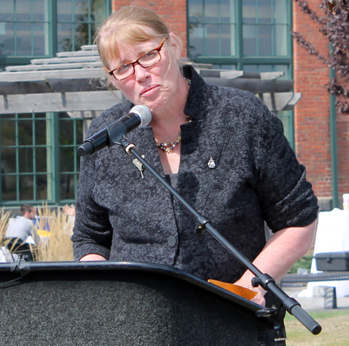 Irish American Archives Society Executive Director Margaret Lynch