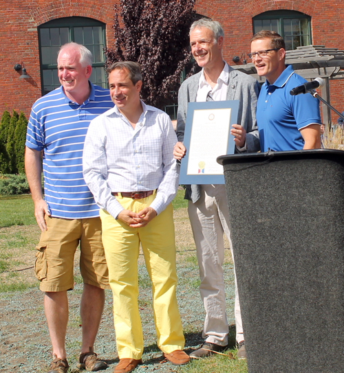 Sculptor Rowan Gillespie and City Council reps