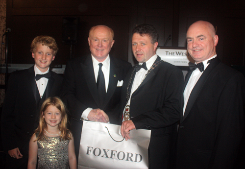 Honoree Ed Crawford and grandkis with Damien Ryan and Peter Hynes