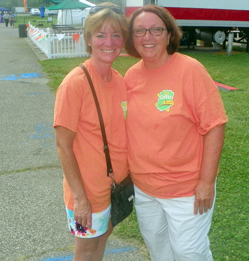 Maureen Davis and Linda Walsh