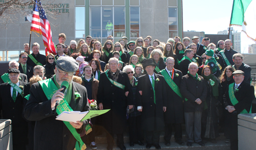 Jim Kilbane introduced Irish dignitaries