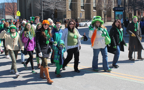 Irish American Club East Side marchers