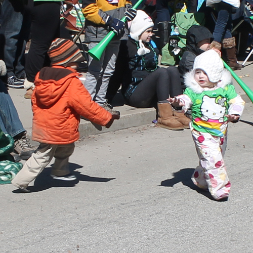 Kids running