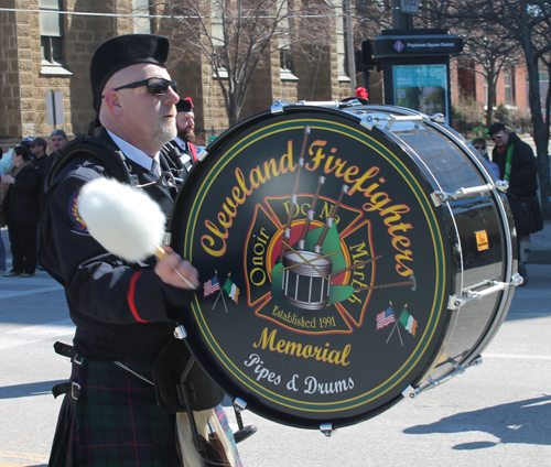 Cleveland Firefighters Memorial Pipes & Drums