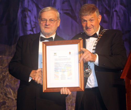 Gerry Quinn and Mayor Michael Holmes