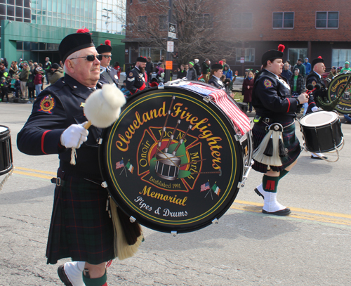 Cleveland Firefighters Memorial Pipes & Drums