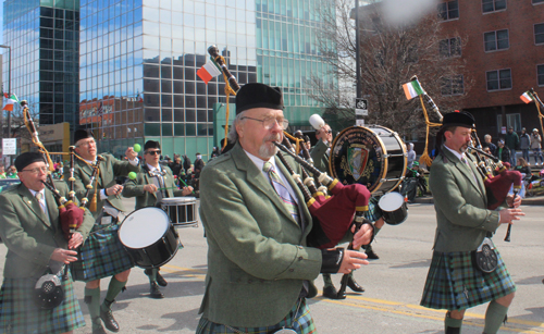 Bruce Grieg and Irish American Club East Side Pipe Band