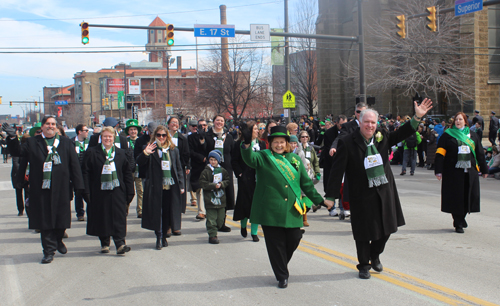 Grand Marshall Sheila Crawford leads 2018 Cleveland St. Patrick's Day Parade