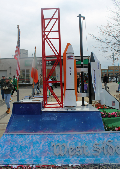 West Side Irish American Club 2018 float