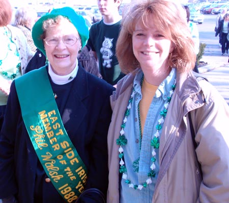 Vivian Walsh and daughter Jeanie (photos by Dan Hanson)