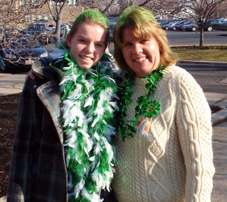 Irish mother and daughter (photos by Dan Hanson)