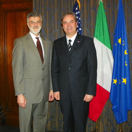 Cleveland Mayor Frank Jackson and Vincenza Mayor Achille Variati