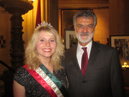 Miss Italia Christina Stickan and Mayor Frank Jackson