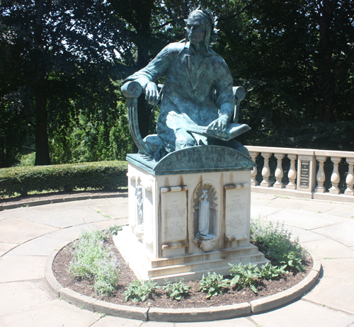 Dante Alighieri statue in Cleveland Italian Cultural Garden