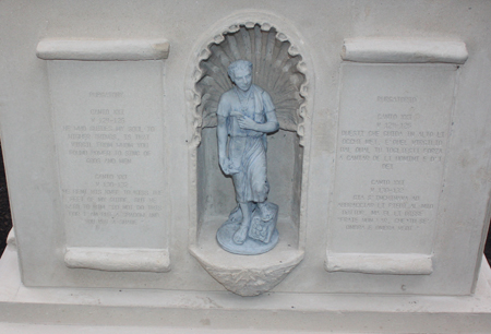 Dante Alighieri statue in Cleveland Italian Garden