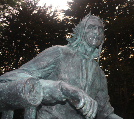 Dante Alighieri statue in Cleveland Italian Garden