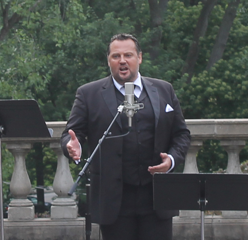 Tenor Mikhail Urusov