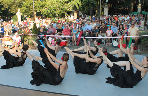 Cleveland Ballet dancing to Habnaera at Opera in the Italian Cultural Garden