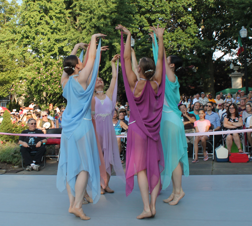 Cleveland Ballet dancing to Flower Duet at Opera in the Italian Cultural Garden
