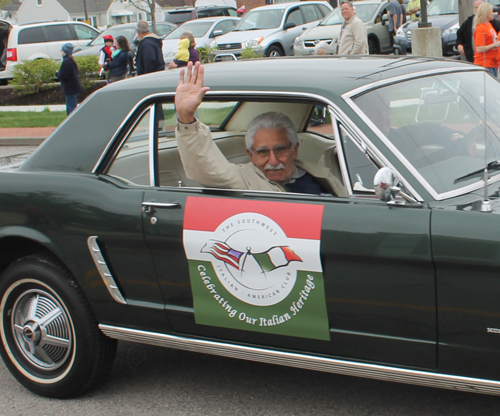 Southwest Italian American Heritage Club in Parma Parade