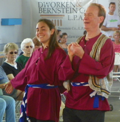 Dance Israeli! dancers
