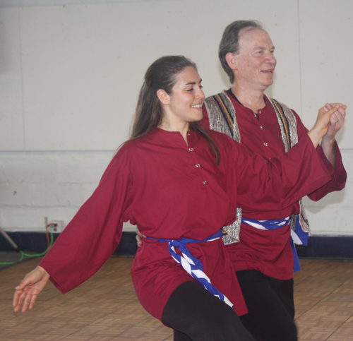 Dance Israeli! dancers