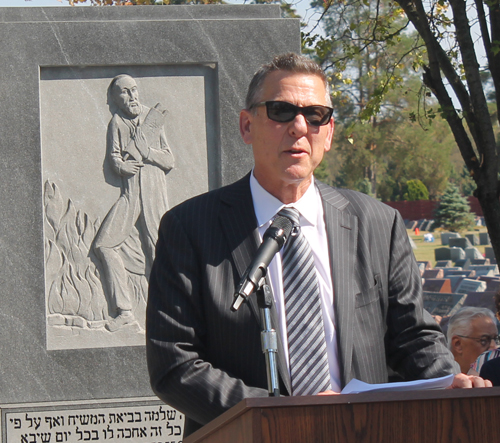 Jewish Federation of Cleveland president Gary Gross