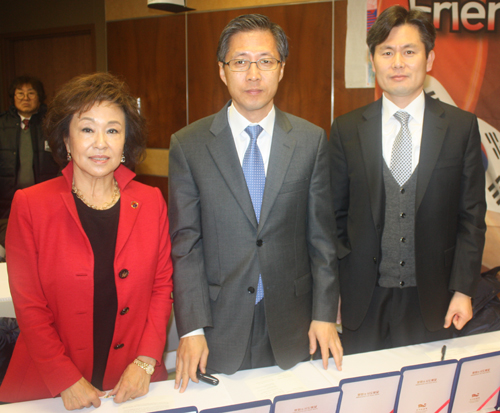 Ann S. Jhin, Consul Sang-Il Kim and Jun-Hyeong Lee