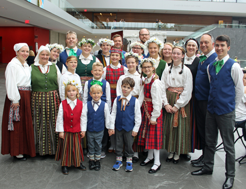 Latvian Dancers group photo at the Art Museum