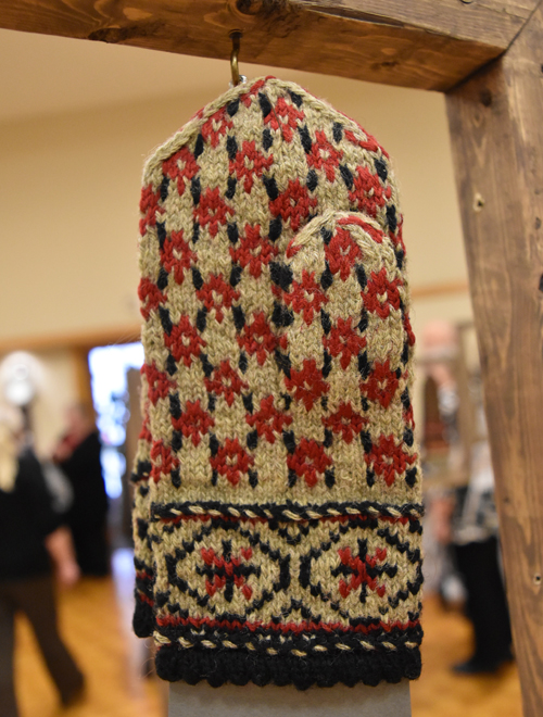 Latvian mittens from Cleveland area Latvians on display