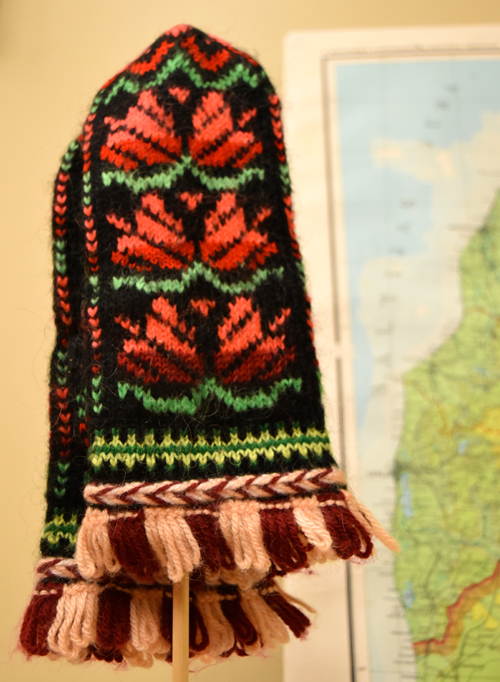 Latvian mittens from Cleveland area Latvians on display