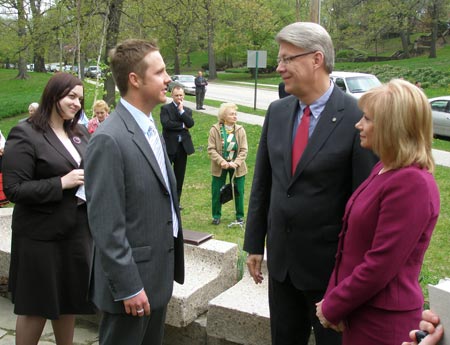 Latvian President Valdis Zatlers and wife Lilita greet the Cleveland Latvian community